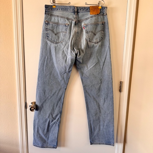Levis 501xx 36 x 34 Button Fly Made in Mexico Mens Jeans WPL 423 Blue Fade VTG - Picture 2 of 9
